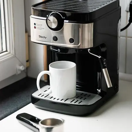 Apartment Superior Metro Centrum By Bookinghost