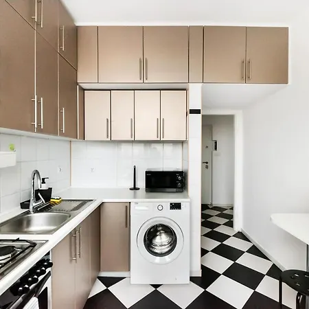 Superior Metro Centrum By Bookinghost Apartment